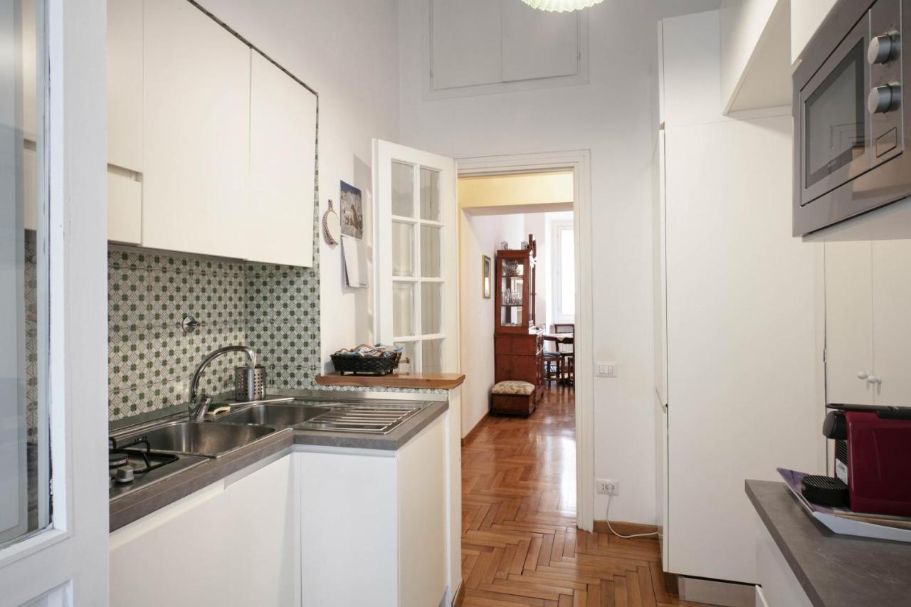 Trevi Fountain Apartment Rome Exterior photo