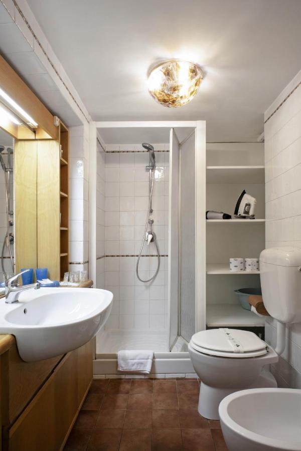 Trevi Fountain Apartment Rome Exterior photo