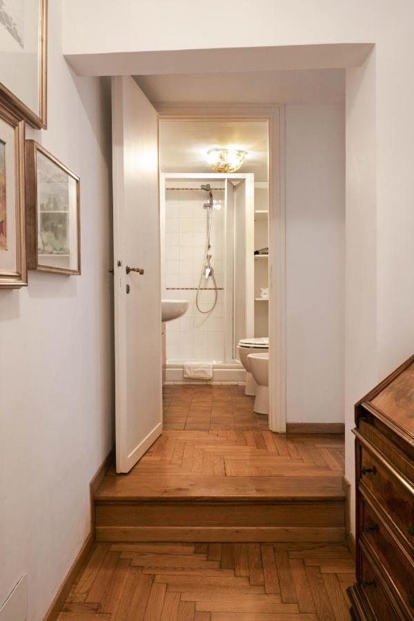 Trevi Fountain Apartment Rome Exterior photo