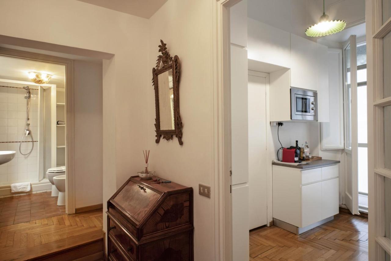 Trevi Fountain Apartment Rome Exterior photo